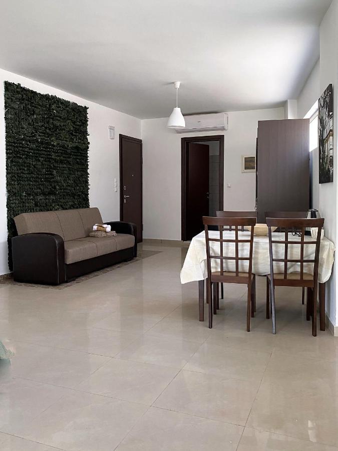 Apartment Alma *